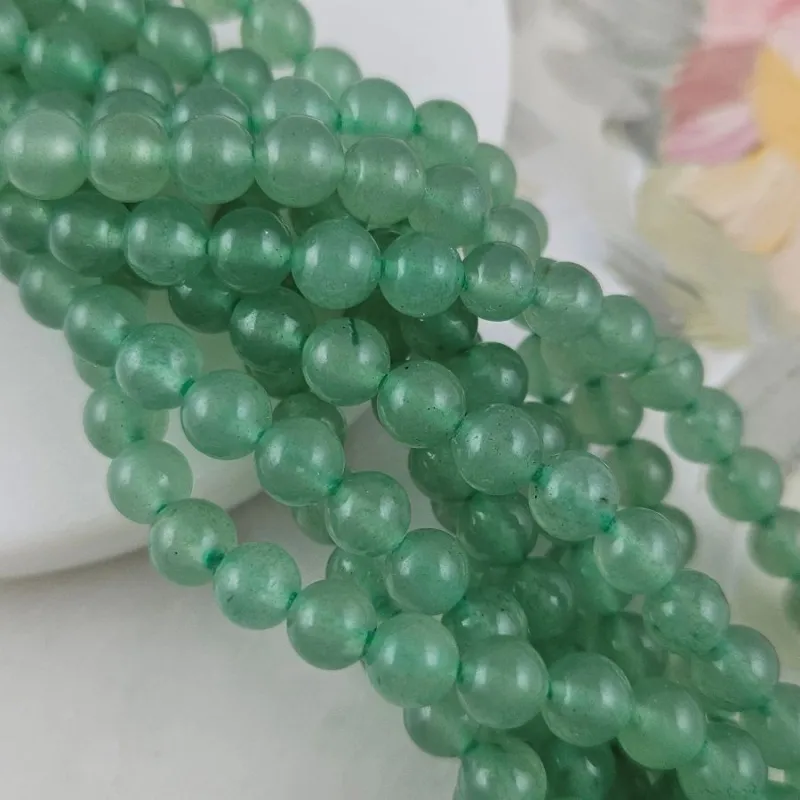 Нить 37 см Авантюрин натуральный ок. 6.3 мм бусины гладкий шар, зеленый (10156-6) для бижутерии купить с доставкой по России | Интернет‑магазин Viva Beads
