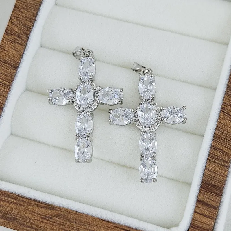 Подвеска Крест 33х22 мм с фианитами родиевое покрытие (6978-РБ) купить с доставкой по России | Интернет-магазин Viva Beads