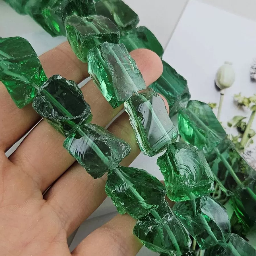 1 шт. Аква "кварц" 13-18х16-20 мм зеленый кусочки (7646-З) для бижутерии купить с доставкой по России | Интернет‑магазин Viva Beads
