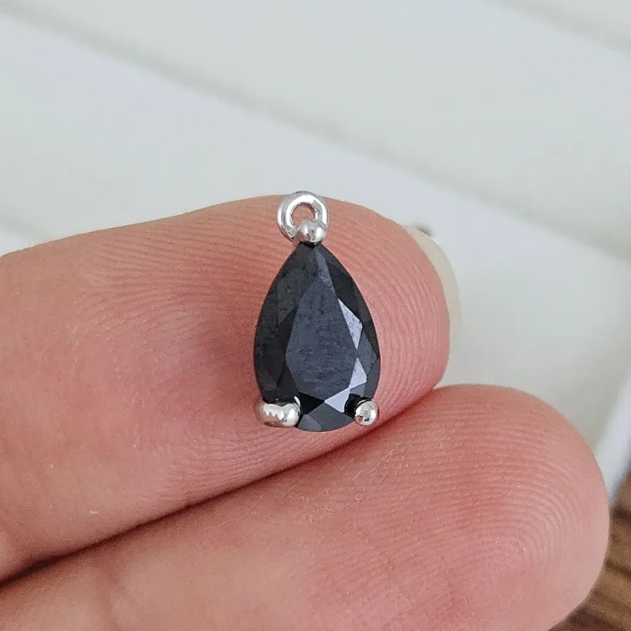 Подвеска Капля 11.6х6.5х4.2 мм с фианитом, черный, родиевое покрытие (10224-ЧР) купить с доставкой по России | Интернет-магазин Viva Beads