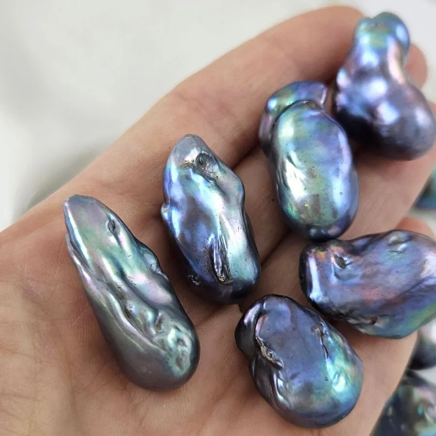 1 шт. Жемчуг барочный крупный 22-33х13-15 мм темный (1011-Б) купить в #REGION_P# | Заказать в интернет-магазине Viva Beads
