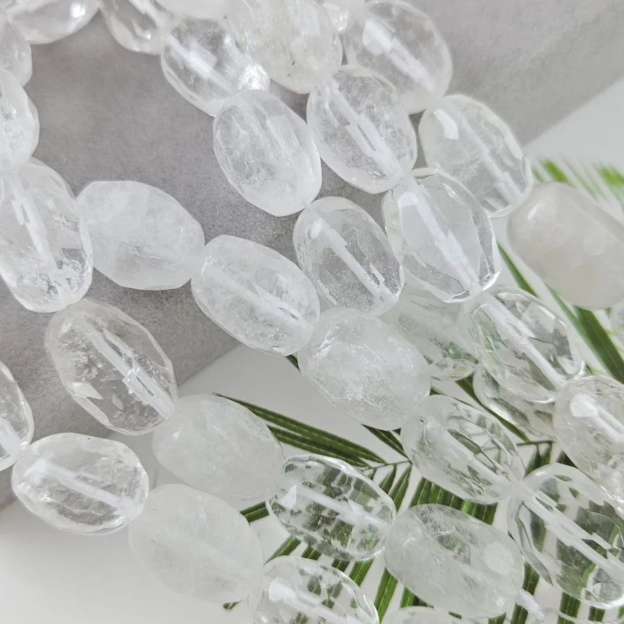 1 шт. Горный хрусталь 16-21х11-15 мм овальные граненые бусины (1005-ГХ) для бижутерии купить с доставкой по России | Интернет‑магазин Viva Beads
