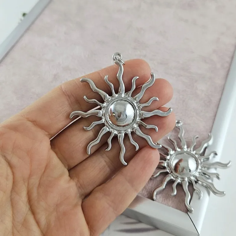 УЦЕНКА Подвеска Солнце 54.7х50 мм родиевое покрытие (10079-Р-УЦ)