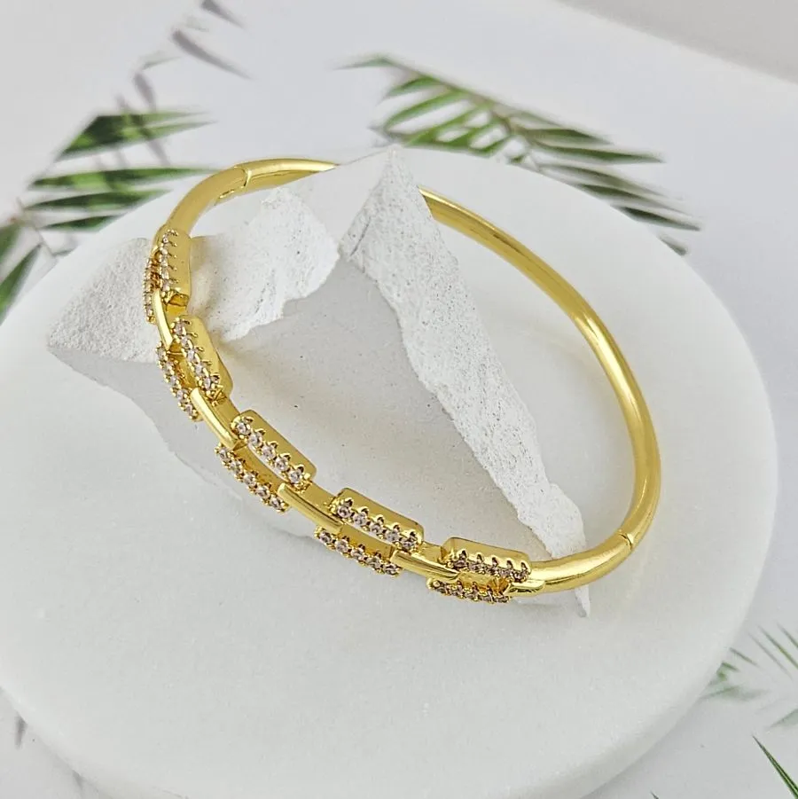 Браслет жесткий 66х56х6.3 мм, позолота 14К (10033-З) купить с доставкой по России | Интернет-магазин Viva Beads