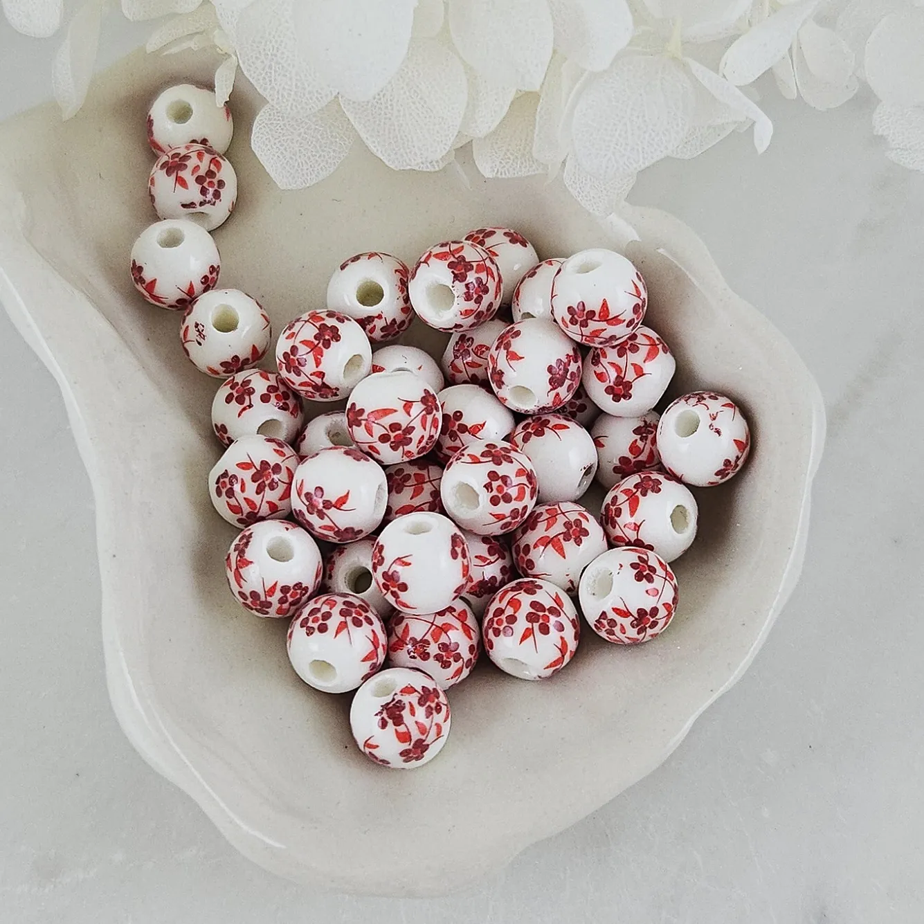 10 шт. Бусина с цветами 8 мм красный, керамика (9945-6) купить с доставкой по России | Интернет-магазин Viva Beads