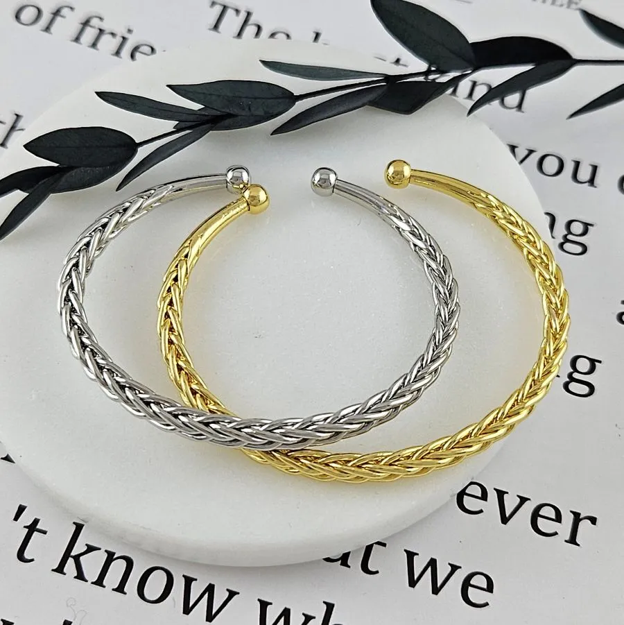 Браслет жесткий 65.5х57х4.5 мм, родиевое покрытие (10036-Р) купить с доставкой по России | Интернет-магазин Viva Beads