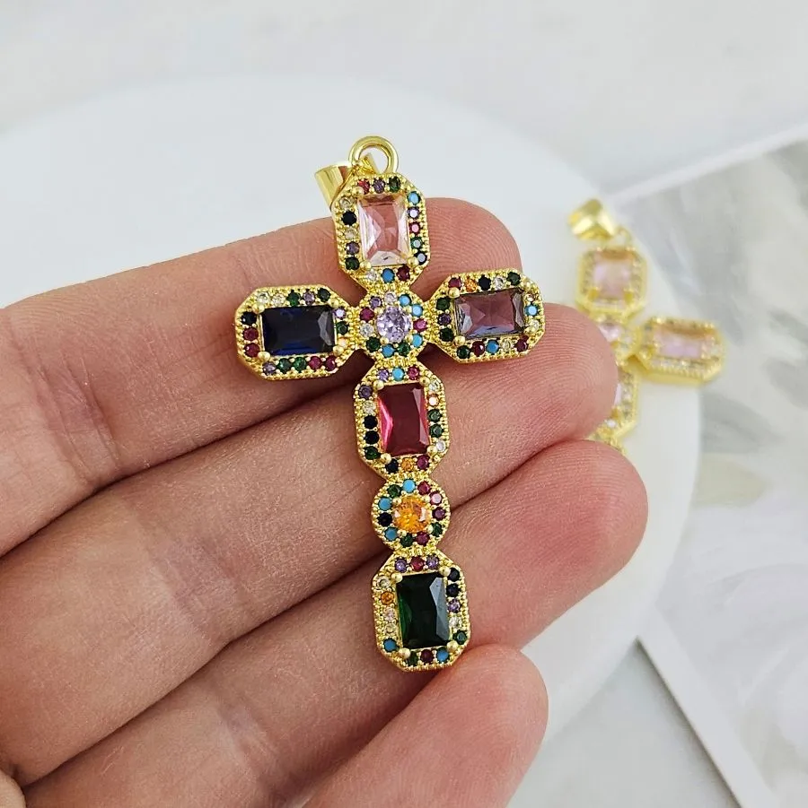Подвеска Крест с фианитами 45.7х26.2 мм позолота 14К, микс цветов (9507-МИКСЗ) купить с доставкой по России | Интернет-магазин Viva Beads