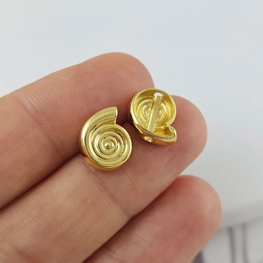 1 шт. Бусина Ракушка 10х8.8х3.7 мм позолота 18К (9960-З) купить в Воронеже | Заказать в интернет-магазине Viva Beads
