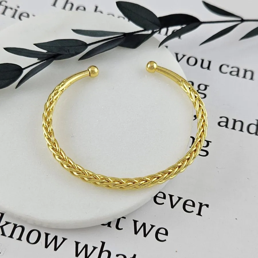 Браслет жесткий 65.5х57х4.5 мм, позолота 14К (10036-З) купить с доставкой по России | Интернет-магазин Viva Beads