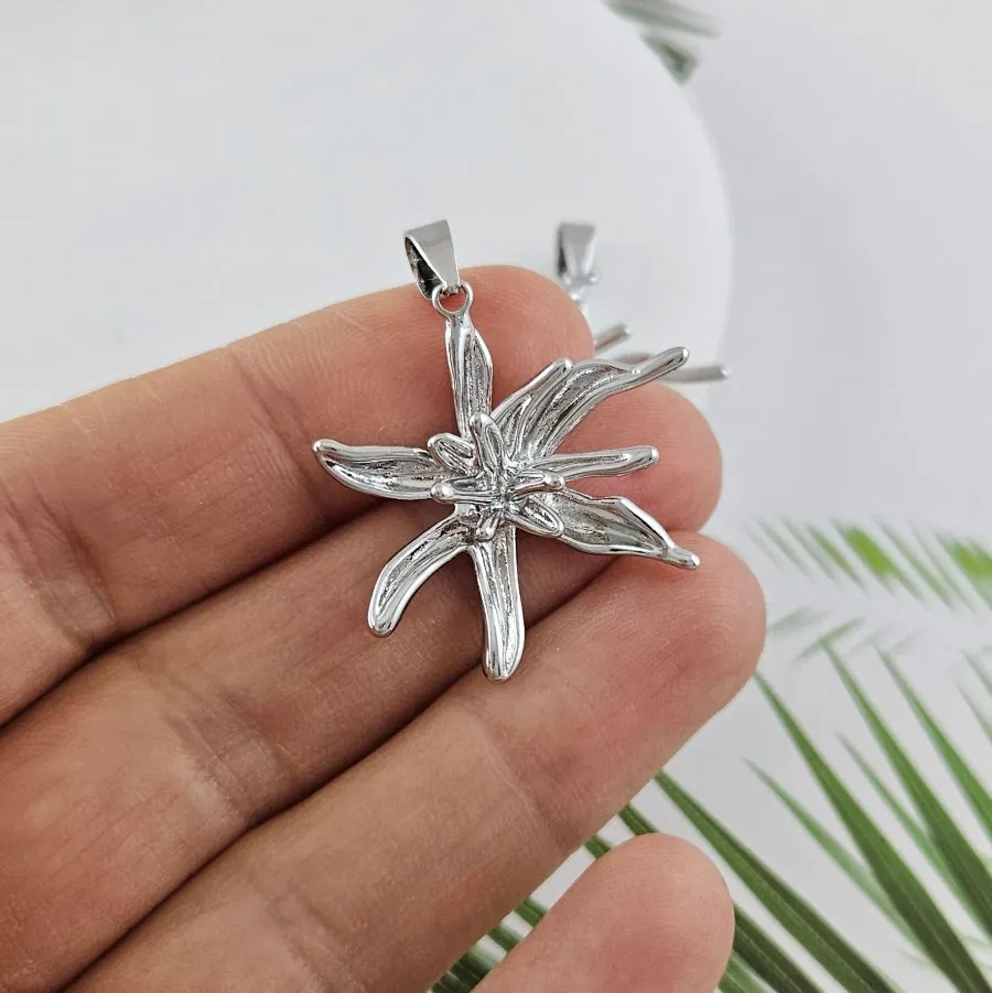 Подвеска Цветок 27.6х27.3 мм, родиевое покрытие (10022-Р)