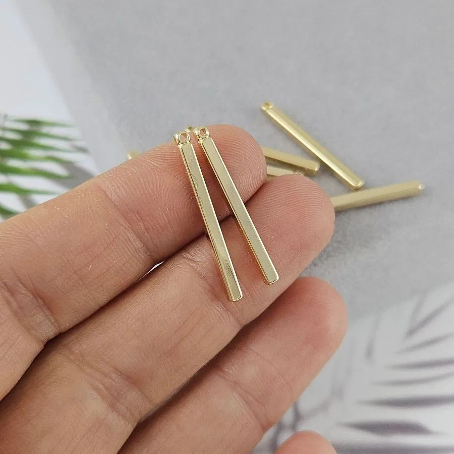 Подвеска палочка 25x2x2 мм позолота 14К (4283-25-З) купить с доставкой по России | Интернет-магазин Viva Beads