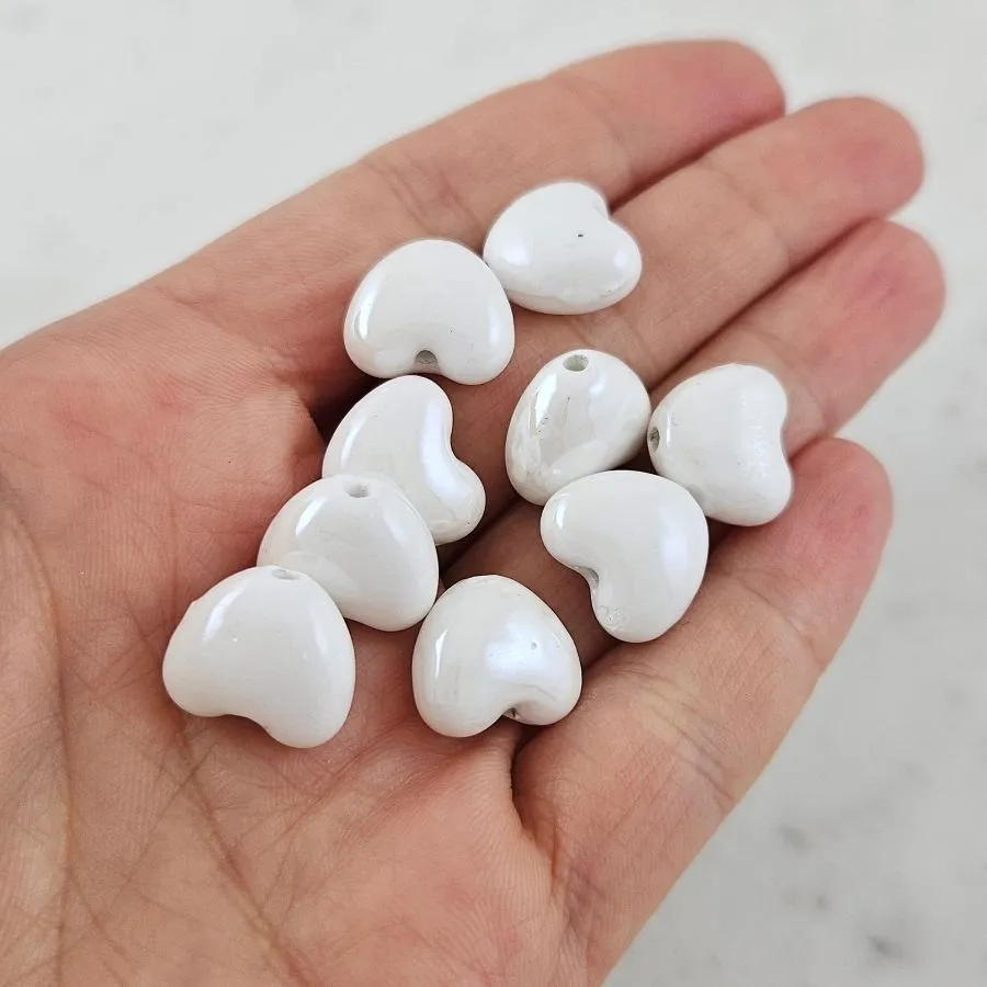 1 шт. Бусина Сердце ок. 14 мм белый, керамика (6436-14-Б) купить с доставкой по России | Интернет-магазин Viva Beads