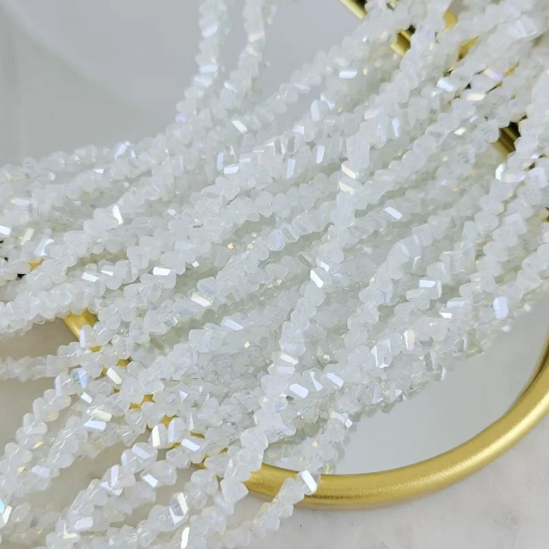 Нить 33 см Бусины хрустальная крошка ок. 4 мм опаловый АВ (7338-4-ОПАЛАВ) купить с доставкой по России | Интернет-магазин Viva Beads