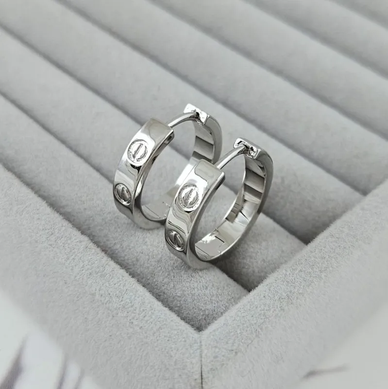 Швензы конго, бублики 20х4.4 мм, родиевое покрытие (10085-Р) купить с доставкой по России | Интернет-магазин Viva Beads