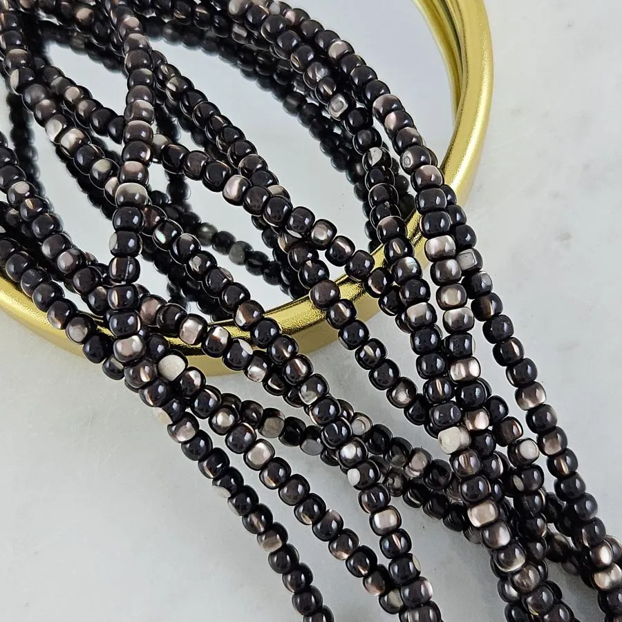 Нить 20 см Перламутр натуральный 4х3 мм рондель, коричневый (8981-КОР) для бижутерии купить с доставкой по России | Интернет‑магазин Viva Beads
