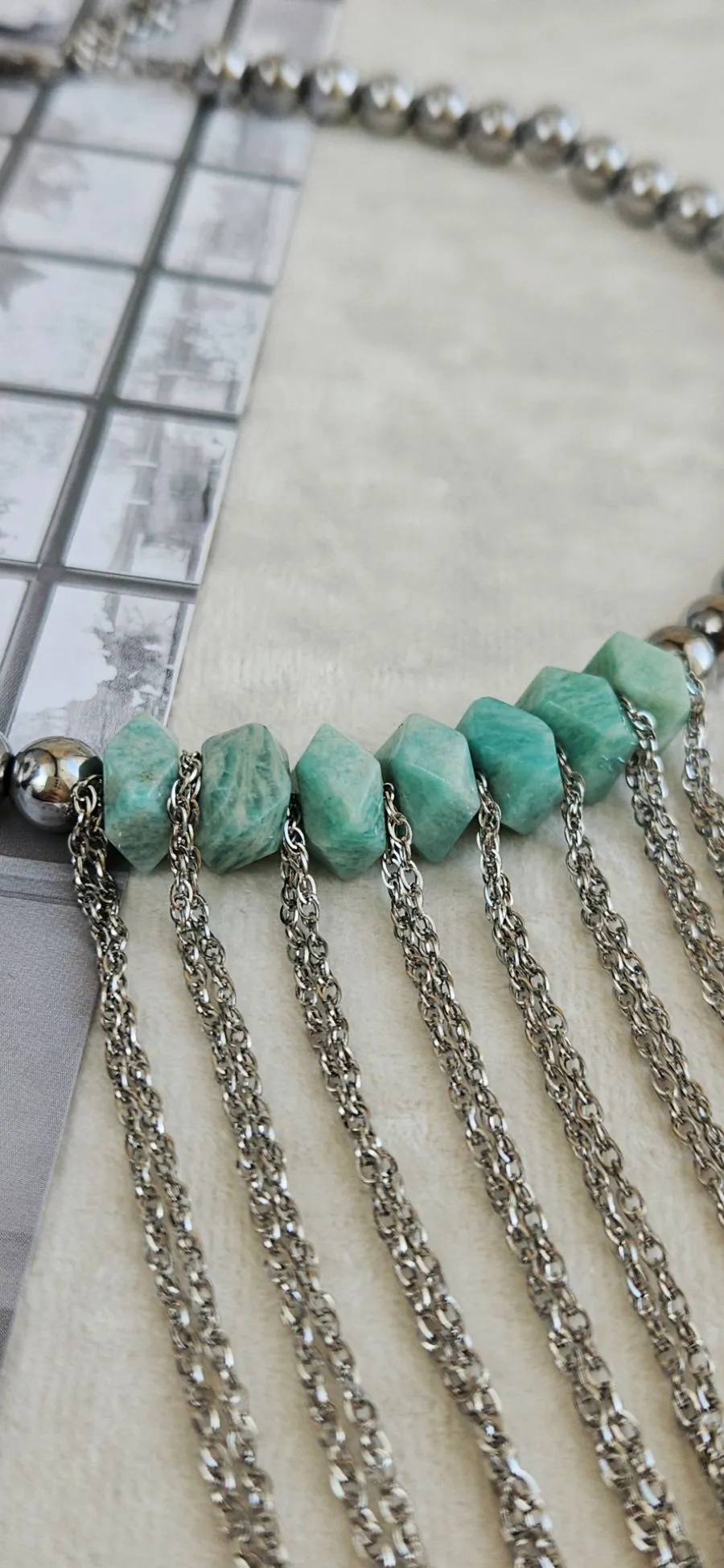 Колье из гематита и амазонита с цепочками - набор материалов (НАБОР-81) купить с доставкой по России | Интернет-магазин Viva Beads