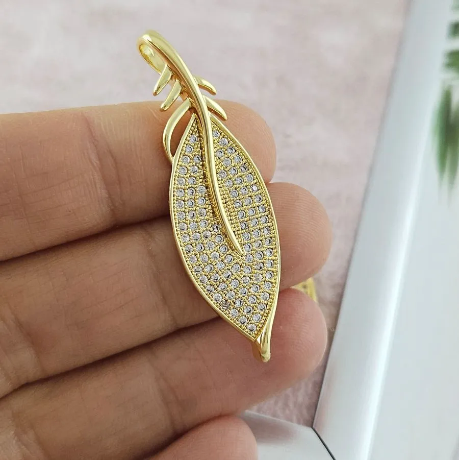 Подвеска Перо 43х13.3 мм с фианитами, позолота 14К (10077-З) купить с доставкой по России | Интернет-магазин Viva Beads