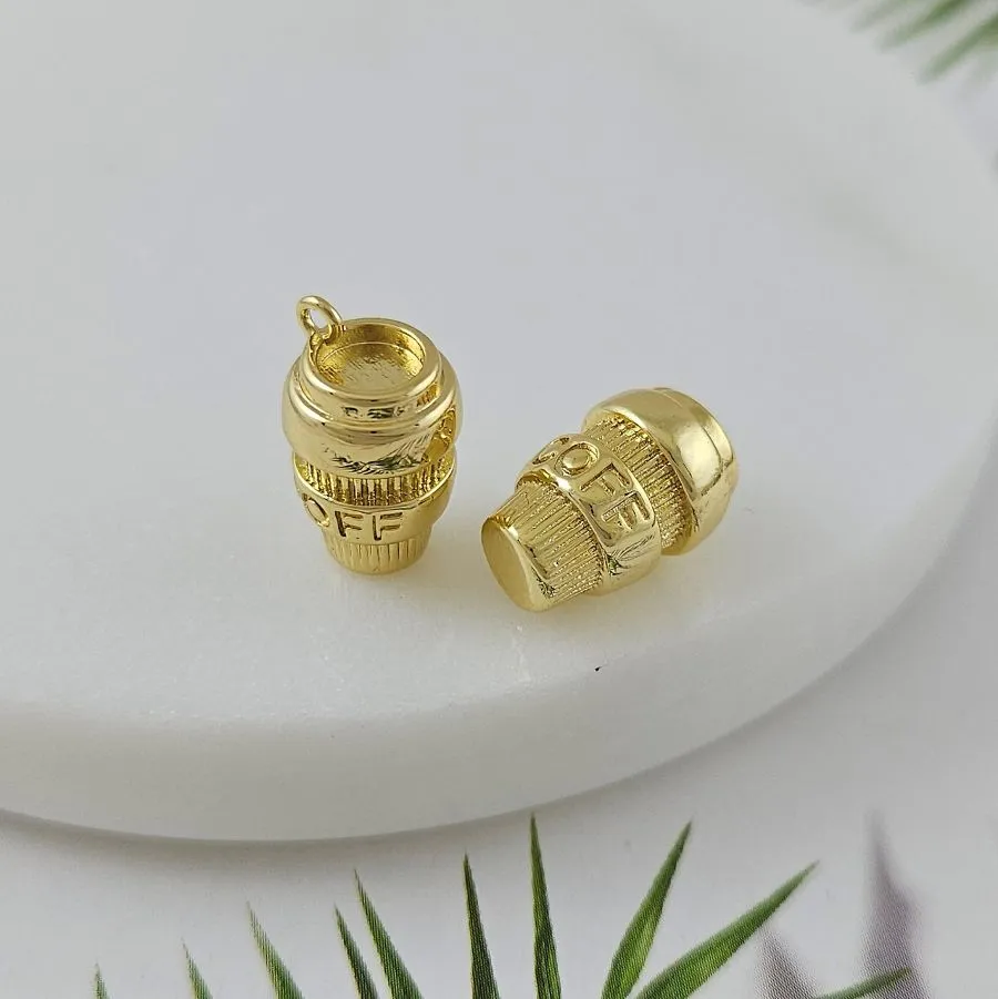 Подвеска Стакан термокружка 16.2x9.6 мм позолота 14К (9951-З) Подвеска Стакан термокружка 16.2x9.6 мм позолота 14К (9951-З)