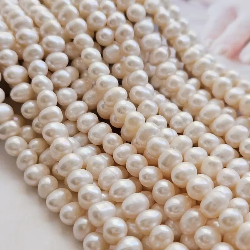 Нить 17-17.5 см Жемчуг натуральный речной 6-6.4х6х7.5-8 мм ивори АА (8631)  купить в #REGION_P# | Заказать в интернет-магазине Viva Beads
