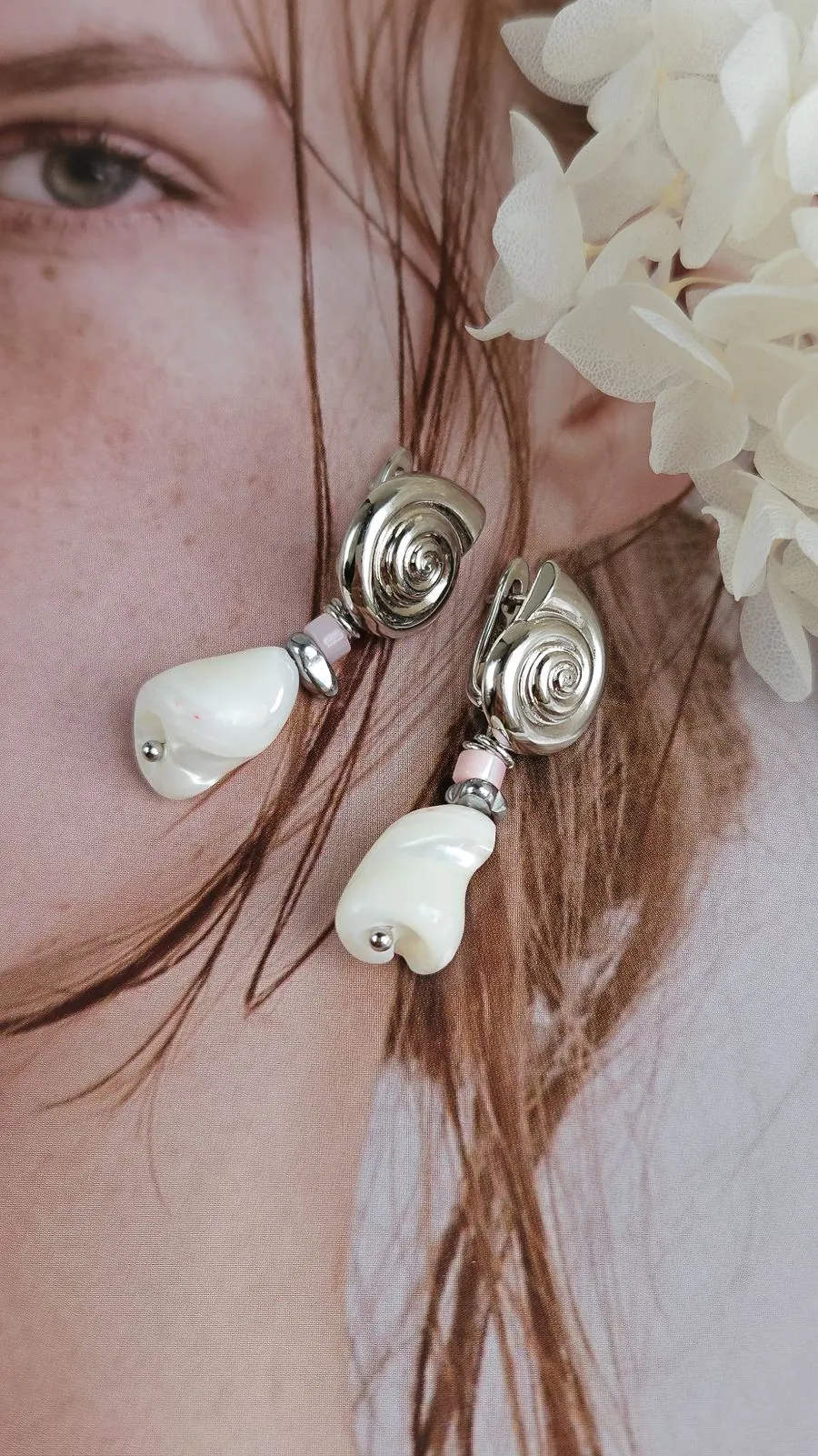 Комплект украшений из перламутра в морском стиле - набор материалов для самостоятельной сборки (НАБОР-85)