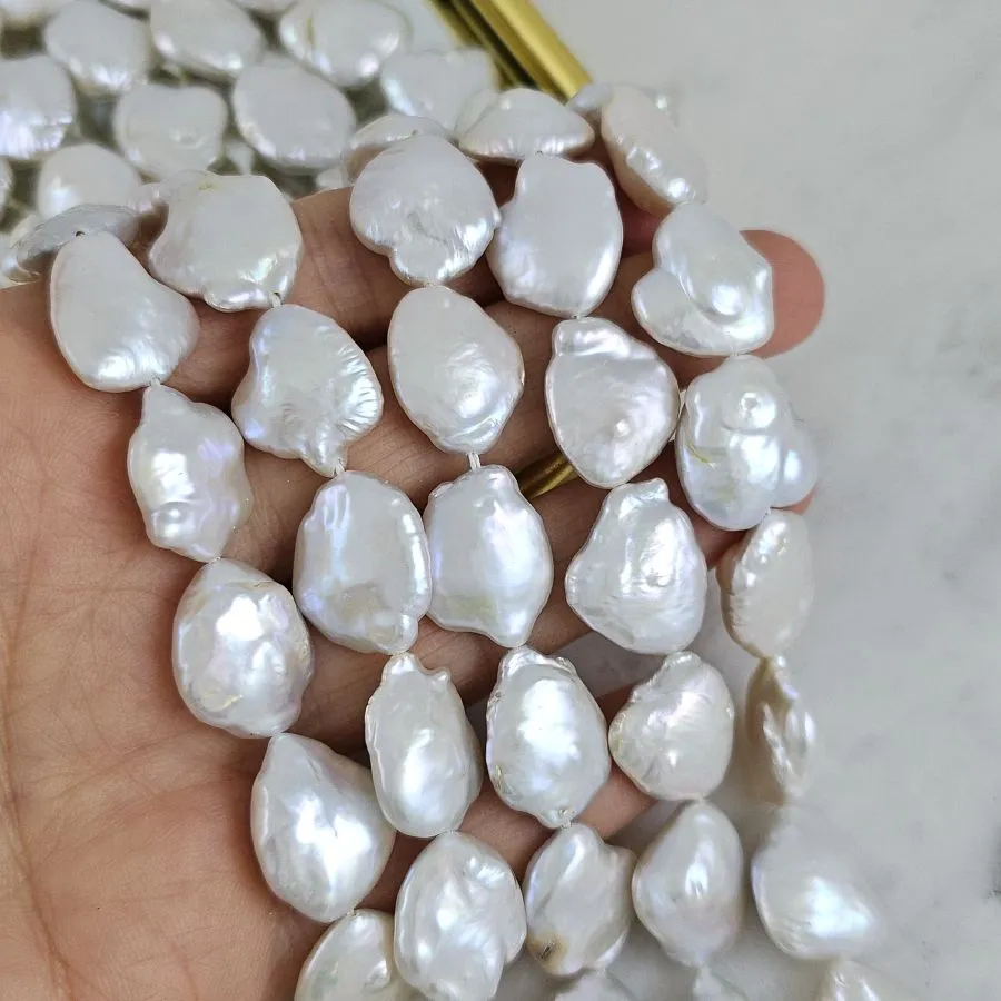 1 шт. Жемчуг натуральный ок. 13.5-14х15.5-18 мм, форма барокко, АА, белый (9897) купить с доставкой по России | Интернет-магазин Viva Beads