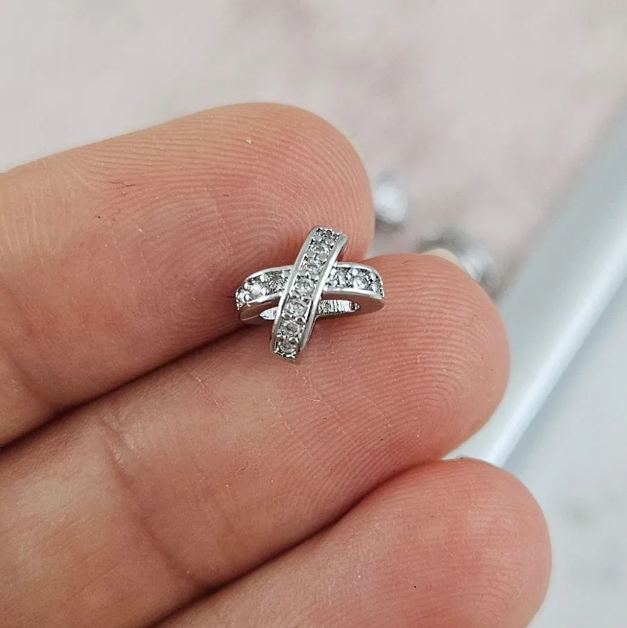 1 шт. Бусина разделитель 8.2х6.1х6.2 мм с фианитами, родиевое покрытие (10107-Р) купить с доставкой по России | Интернет-магазин Viva Beads