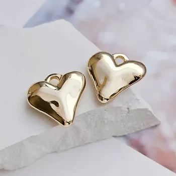 Подвеска Сердце 18х17.7 мм позолота (7790-З) Подвеска Сердце 18х17.7 мм позолота (7790-З)