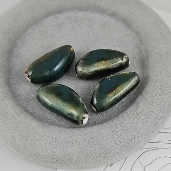 1 шт. Бусина керамическая крупная 31х15х11.7 мм зеленый (9452) купить в Воронеже | Заказать в интернет-магазине Viva Beads
