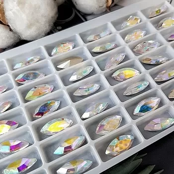 Кристалл Navette 15 х 7 мм хрустальное стекло Crystal AB (4637) купить в #REGION_P# | Заказать в интернет-магазине Viva Beads
 Кристалл Navette 15 х 7 мм хрустальное стекло Crystal AB (4637) купить в #REGION_P# | Заказать в интернет-магазине Viva Beads