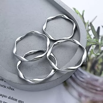 Кольцо коннектор витое 32.4х33 мм родиевое покрытие (8156-33-Р) соединительные колечки и кольца-коннекторы купить с доставкой по России | Интернет-магазин Viva Beads