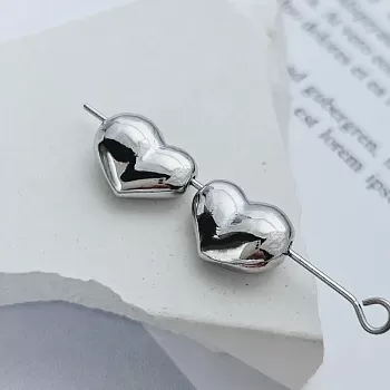 1 шт. Бусина Сердце 8.8х11.5х5.4 мм родиевое покрытие (8654-Р) купить с доставкой по России | Интернет-магазин Viva Beads