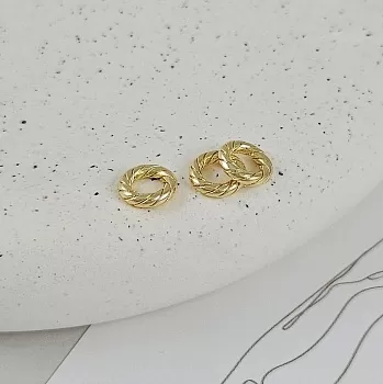 Кольцо коннектор 8x1.8 мм внутр. d 4 мм позолота 14К (9479-З) соединительные колечки и кольца-коннекторы купить с доставкой по России | Интернет-магазин Viva Beads