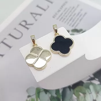 Подвеска Клевер двусторонняя 17.2х15 мм позолота 14к, керамика, фианит (7708-З) Подвеска Клевер двусторонняя 17.2х15 мм позолота 14к, керамика, фианит (7708-З)