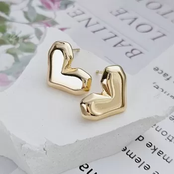 Серьги гвоздики, пуссеты Сердце 18х12.6 мм в позолоте (8716-З) купить с доставкой по России | Интернет-магазин Viva Beads