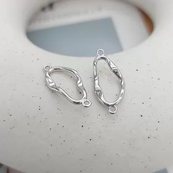 Коннектор Овал 19.3х8.2 мм родиевое покр. (7673-Р) Коннектор Овал 19.3х8.2 мм родиевое покр. (7673-Р)