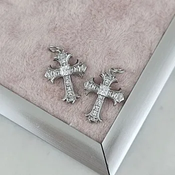 Подвеска Крест с фианитами 19.5x14.2 мм родиевое покрытие (10189-Р) купить с доставкой по России | Интернет-магазин Viva Beads