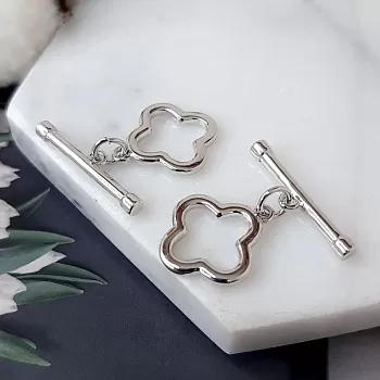 Замок тоггл Клевер 16х14 мм, 21х4 мм родиевое покр. (4720-Р) купить в Воронеже | Заказать в интернет-магазине Viva Beads
