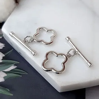 УЦЕНКА Замок тоггл Клевер 16х14 мм, 21х4 мм родиевое покр. (4720-Р-УЦ) купить в Воронеже | Заказать в интернет-магазине Viva Beads
