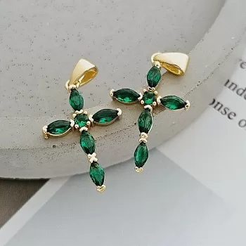 Подвеска Крест с фианитами 22х14 мм изумрудный, классическое золото (6418-ИЗ) купить с доставкой по России | Интернет-магазин Viva Beads