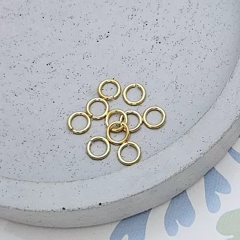 10 шт. Колечки соединительные 5х0.8 мм позолота 18К (8883-З) купить в Воронеже | Заказать в интернет-магазине Viva Beads
