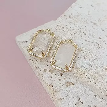 Подвеска прямоугольная 20х11.6 мм с натур. кварцем, фианитами , позолота 14к (7908-З) для бижутерии купить с доставкой по России | Интернет‑магазин Viva Beads