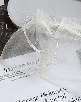 Мешочек из органзы ок. 12х10 см цвет кремовый (8263) для бижутерии купить с доставкой по России | Интернет-магазин Viva Beads