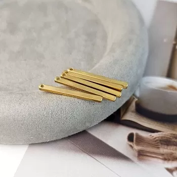 УЦЕНКА Подвеска палочка 25x2x2 мм позолота (4283-25-З-УЦ) купить с доставкой по России | Интернет-магазин Viva Beads