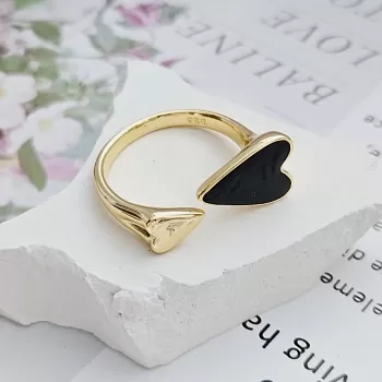 Кольцо Сердце с эмалью большой размер, позолота 14к светлое золото (8718-З) купить с доставкой по России | Интернет-магазин Viva Beads