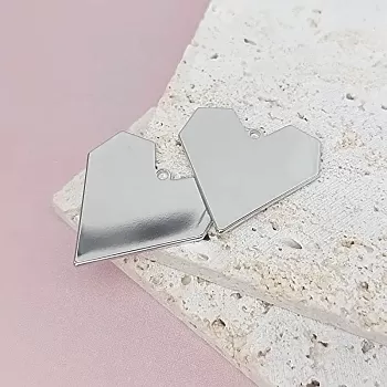 Подвеска Сердце 24.6х25 мм родиевое покр. (7939-Р) Подвеска Сердце 24.6х25 мм родиевое покр. (7939-Р)