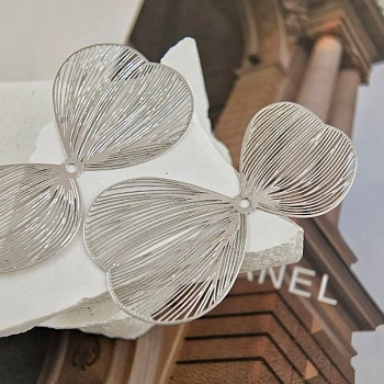 Подвеска Лепестки 50х27.3 мм родиевое покрытие (9659-Р) купить с доставкой по России | Интернет-магазин Viva Beads