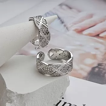 Кольцо с фианитами свободный размер с родиевым покрытием (8544-Р) купить с доставкой по России | Интернет-магазин Viva Beads