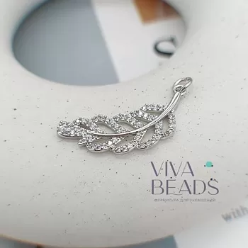 Подвеска Перо 29.5x12x2.5 мм фианиты, родиевое покр. (7569-Р) Подвеска Перо 29.5x12x2.5 мм фианиты, родиевое покр. (7569-Р)