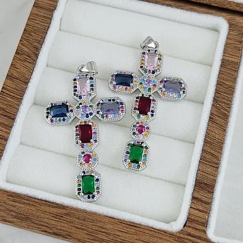 Подвеска Крест с фианитами 42.5х24.7 мм, микс цветов, родиевое покрытие (9507-МИКСР) купить с доставкой по России | Интернет-магазин Viva Beads