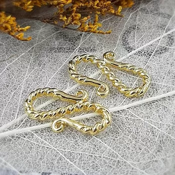 Замок крючок 19x11.5x2 мм позолота 14к (3851) купить в Воронеже | Заказать в интернет-магазине Viva Beads
 Замок крючок 19x11.5x2 мм позолота 14к (3851) купить в Воронеже | Заказать в интернет-магазине Viva Beads